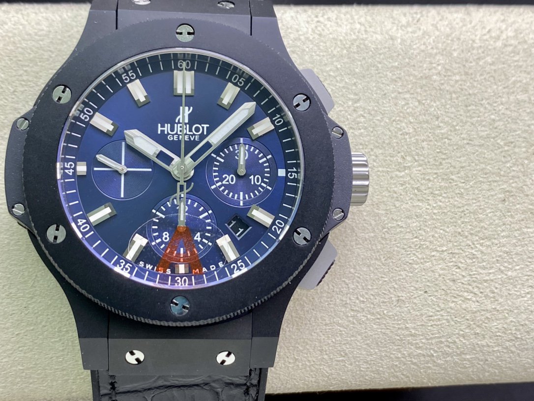 Hublot Classic Fusion Blue