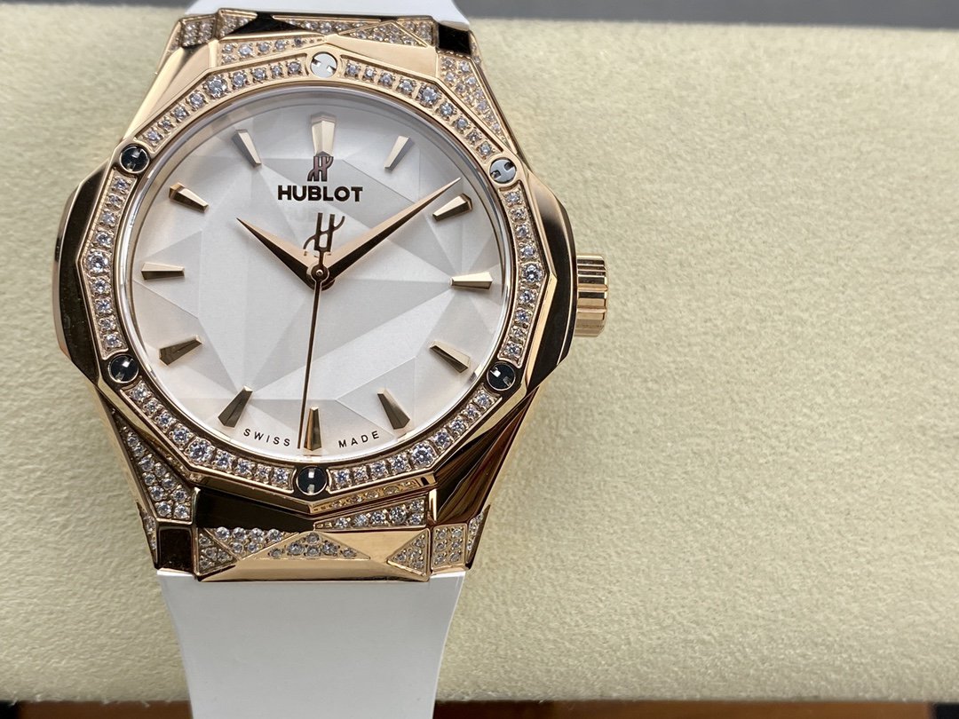 Hublot Classic Fusion Orlinski Rose Gold Diamonds