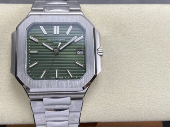 Patek Philippe 5822P-001 Green Superclone