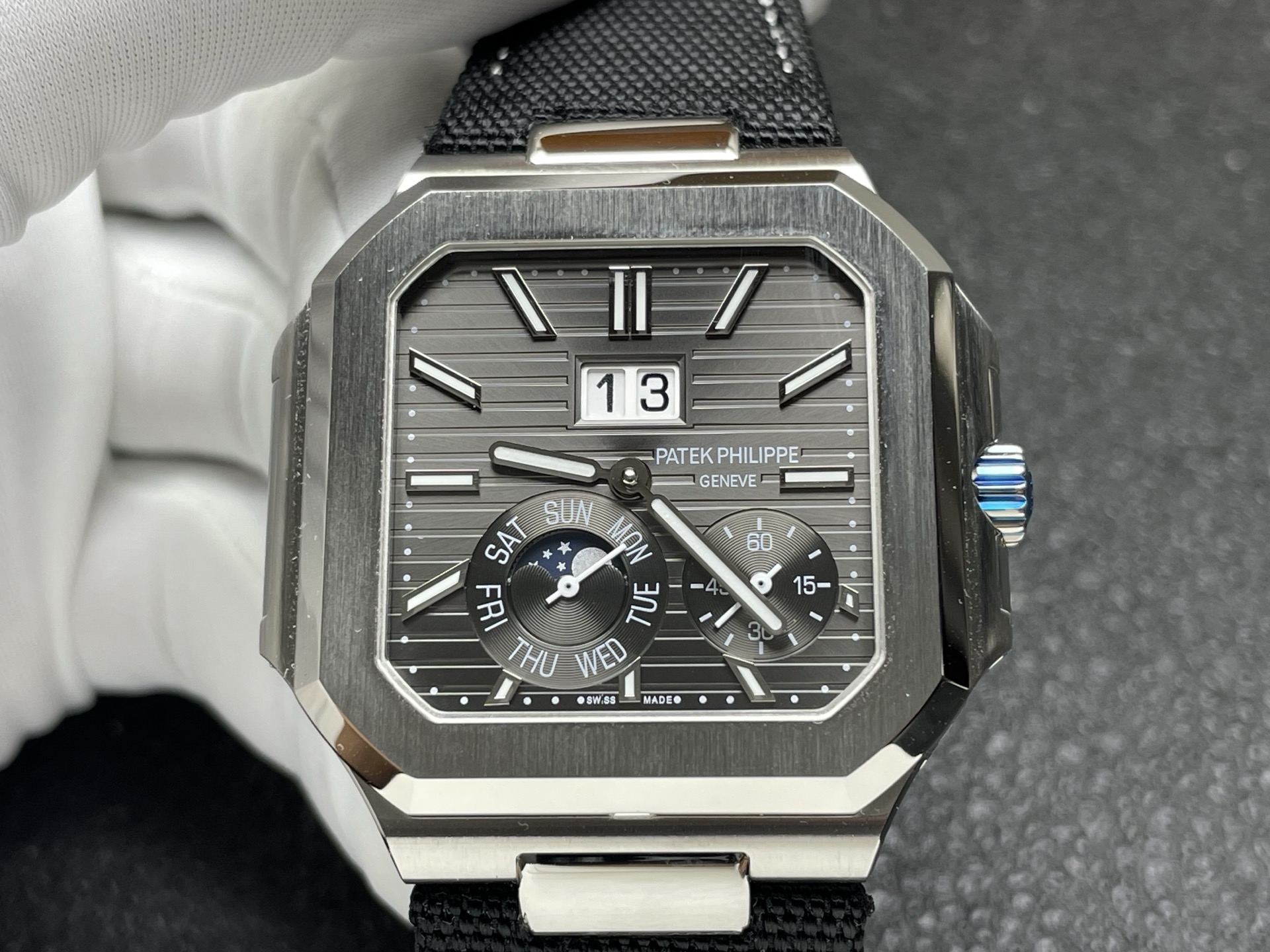 Patek Philippe 5822P-001 Superclone