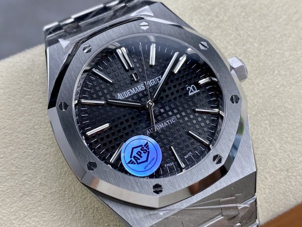 Audemars Piguet RO 15400 Black Dial — Configuration 02 product image 2