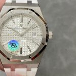 Audemars Piguet Royal Oak 15400 Rubber Strap product image 1
