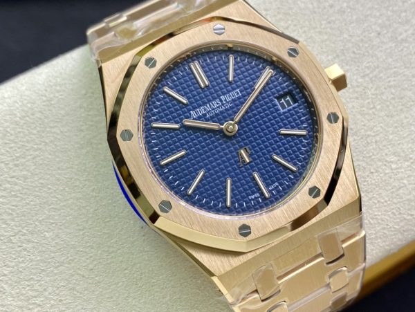Audemars Piguet Royal Oak Extra-Thin Gold product image 2