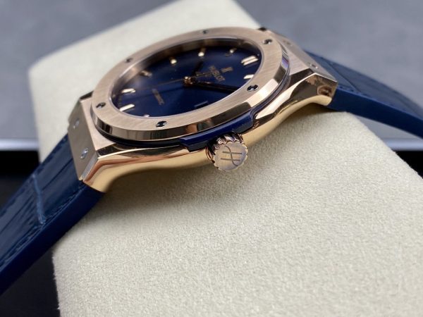Hublot Classic Fusion Blue 18K Gold product image 2