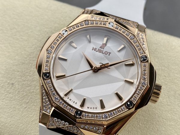 Hublot Classic Fusion Orlinski Rose Gold Diamonds product image 2