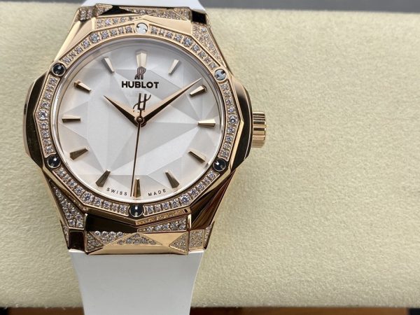 Hublot Classic Fusion Orlinski Rose Gold Diamonds product image 1