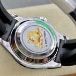 Yacht-Master 40 mm Pastel Rainbow Bezel Steel Case – product image 1