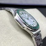 Patek Philippe Nautilus 5711 diamond-studded — Configuration 02 – product image 1