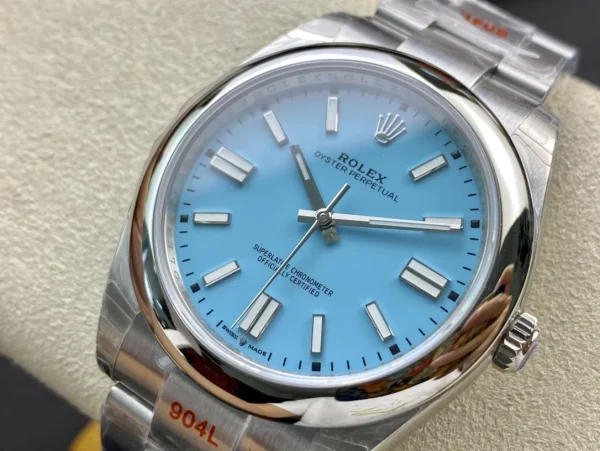 Rolex Oyster Perpetual 41 Ref: 124300 — Configuration 05 product image 2