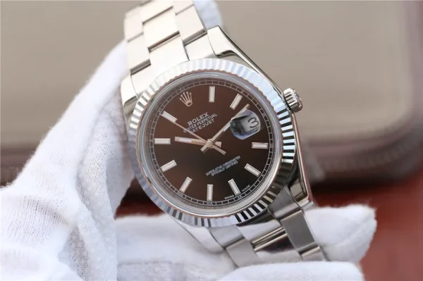 Rolex Datejust II 116334 - 36mm & 41mm product image 2