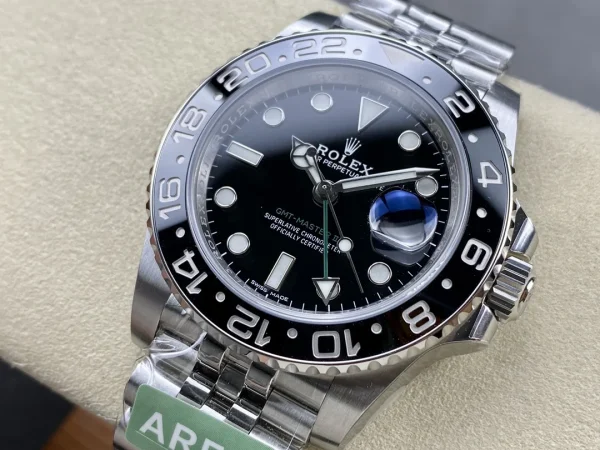 Rolex GMT-Master II Black 116710LN product image 2