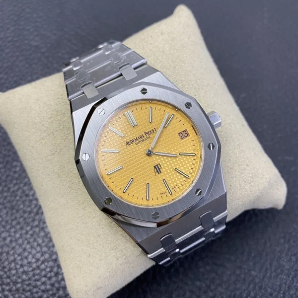 Audemars Piguet Royal Jumbo Oak Extra Thin — Configuration 02 product image 2