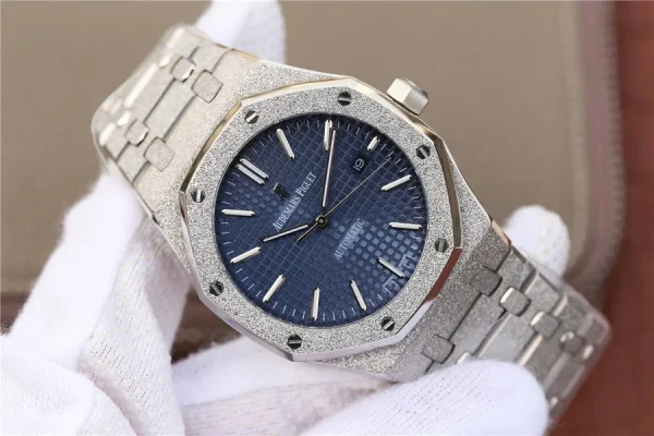 JF Epheson Gold Royal Oak 15454BC.GG.1259BC.01 product image 2