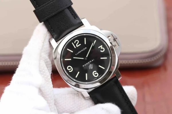 Panerai Luminor PAM005 product image 1