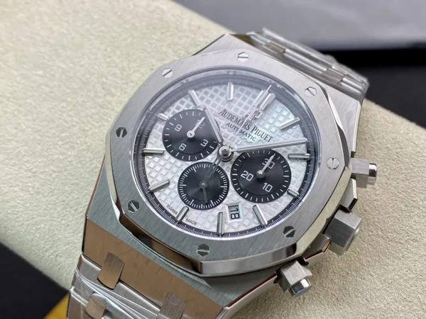 Audemars Piguet Royal Oak Chronograph — Configuration 03 product image 2