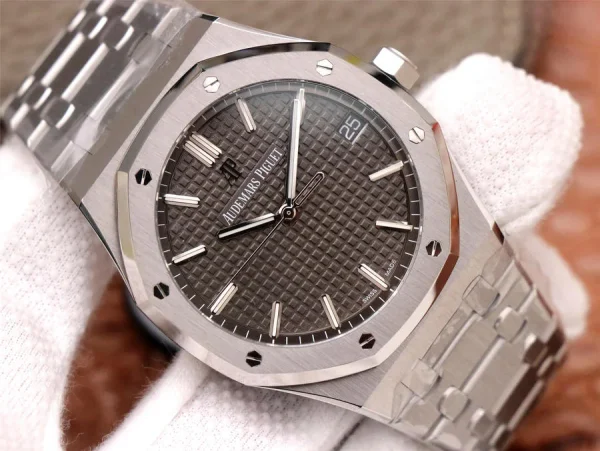 Audemars Piguet Royal Oak 15500 — Configuration 02 — Reference RSC-24126 product image 2