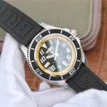 Breitling SuperOcean – 42mm — Configuration 01 – product image 3