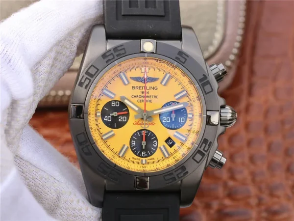 Breitling Chronomat 44 Blacksteel DLC Coating — Configuration 02 product image 1
