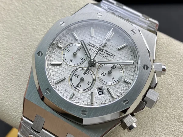 Audemars Piguet Royal Oak Chronograph — Configuration 09 product image 2