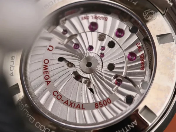 Omega Seamaster Aqua Terra CO-AXIAL product image 2