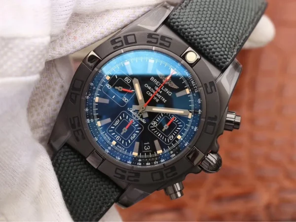 Breitling Chronomat 44 Blacksteel DLC Coating — Configuration 01 product image 2