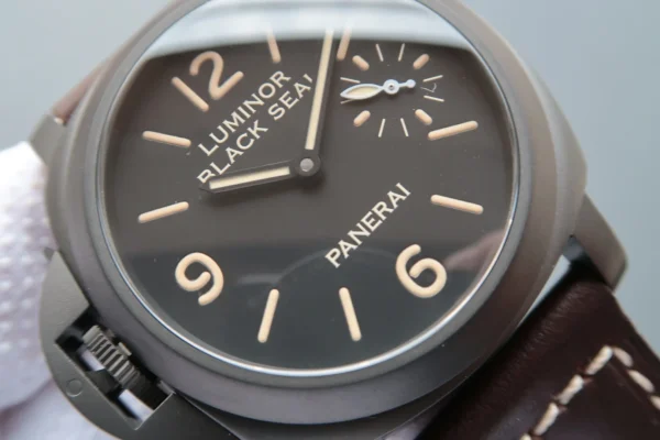 Panerai Luminor Pam786 PVD product image 2