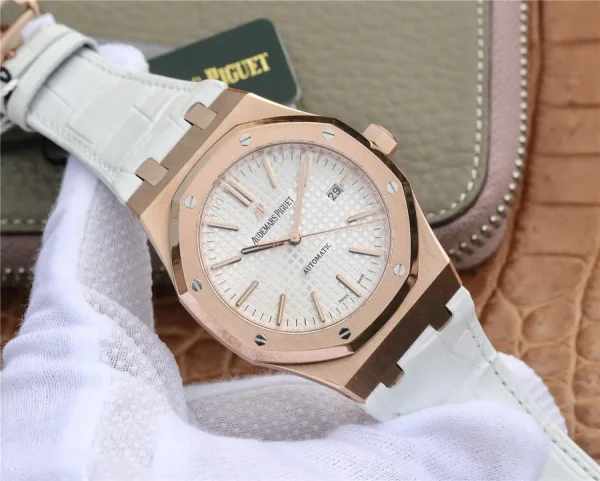 Audemars Piguet Royal Oak 15400 — Configuration 03 product image 2
