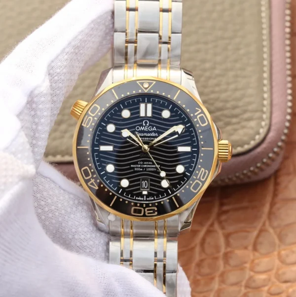 Omega Seamaster 300M CO-AXIAL Master Inter-Gold product image 2