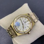 Audemars Piguet Royal Oak 18K gold 67650 33mm – product image 1