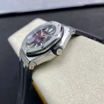 Audemars Piguet Royal Oak Offshore Diver 15720ST – product image 1