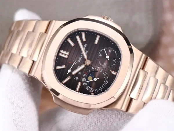 Patek Philippe Nautilus 18K Rose Gold product image 2