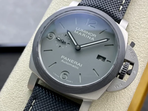 Panerai Pam 1662 product image 1