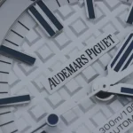Audemars Piguet Royal Oak Offshore Diver 15703 — Configuration 04 – product image 1