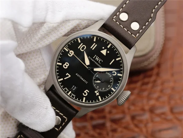 IWC Pilot Heritage IW501004 product image 2