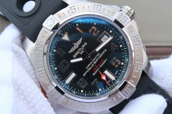 Breitling Avenger II — Configuration 03 product image 2