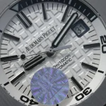 Audemars Piguet Royal Oak Offshore Diver 15703 — Configuration 01 – product image 1