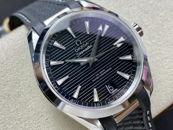 Omega Seamaster Aqua Terra 150M CO-AXIAL Master Chronometer — Configuration 05 product image 2