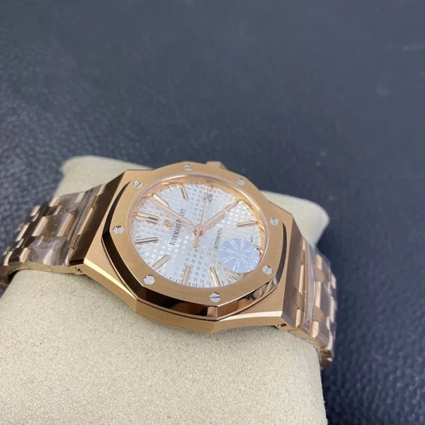 Audemars Piguet Royal Oak 18K Gold wrapped 15400S 41mm product image 2