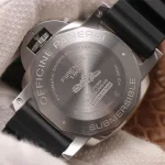 Panerai Luminor Submersible PAM 683 – product image 1
