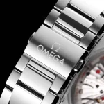 Omega Aqua Terra 150M – CO-AXIAL Master Chronometer GMT Worldtimer 43 mm — Configuration 01 – product image 1