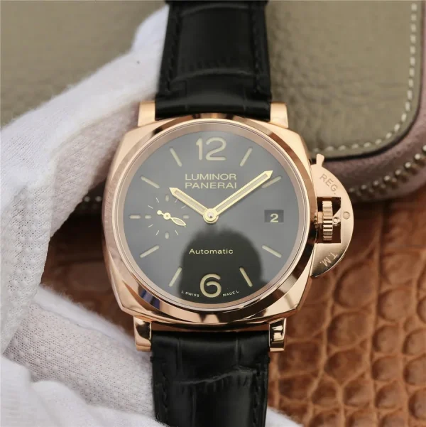 Panerai Luminor PAM908 product image 1