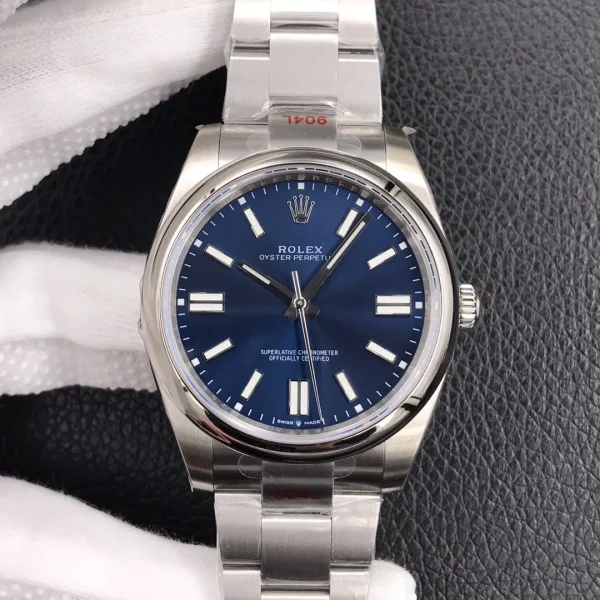 Rolex Oyster Perpetual 41 Blue face 124300 product image 1