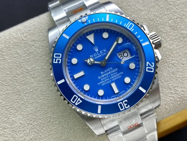 Rolex Submariner Bluesy 126613LB product image 2