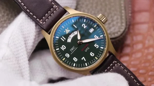 IWC Spitfire pilot UTC World product image 2