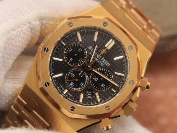 Audemars Piguet Royal Oak Chronograph 18K Gold plated — Configuration 01 product image 1