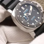 Panerai Luminor Submersible PAM 683 – product image 1