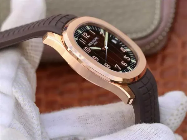 Patek Philippe Aquanaut 5167 — Configuration 02 product image 2