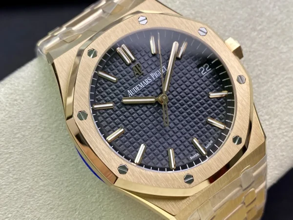 Audemars Piguet Royal Oak Selfwinding 15500OR.OO.1220OR.01 product image 1