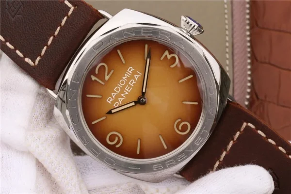 Panerai Radiomir PAM687 Acciaio Brevettato product image 2