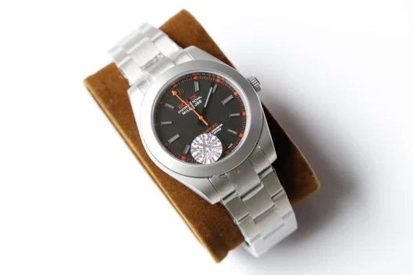 Rolex Milgauss 116400 — Configuration 01 product image 2